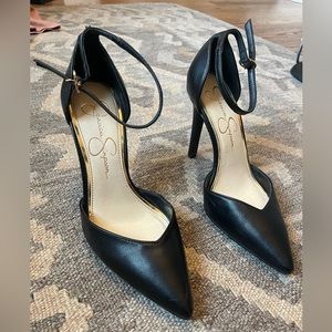 Jessica Simpson Black Dress Pump
